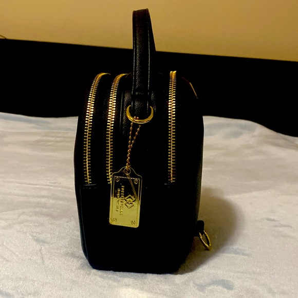 Forever young crossbody bag(black) - Picture 4 of 5